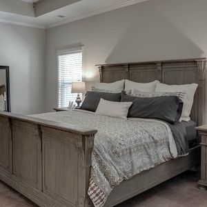 Pottery Barn King Size Bedding Ensemble
